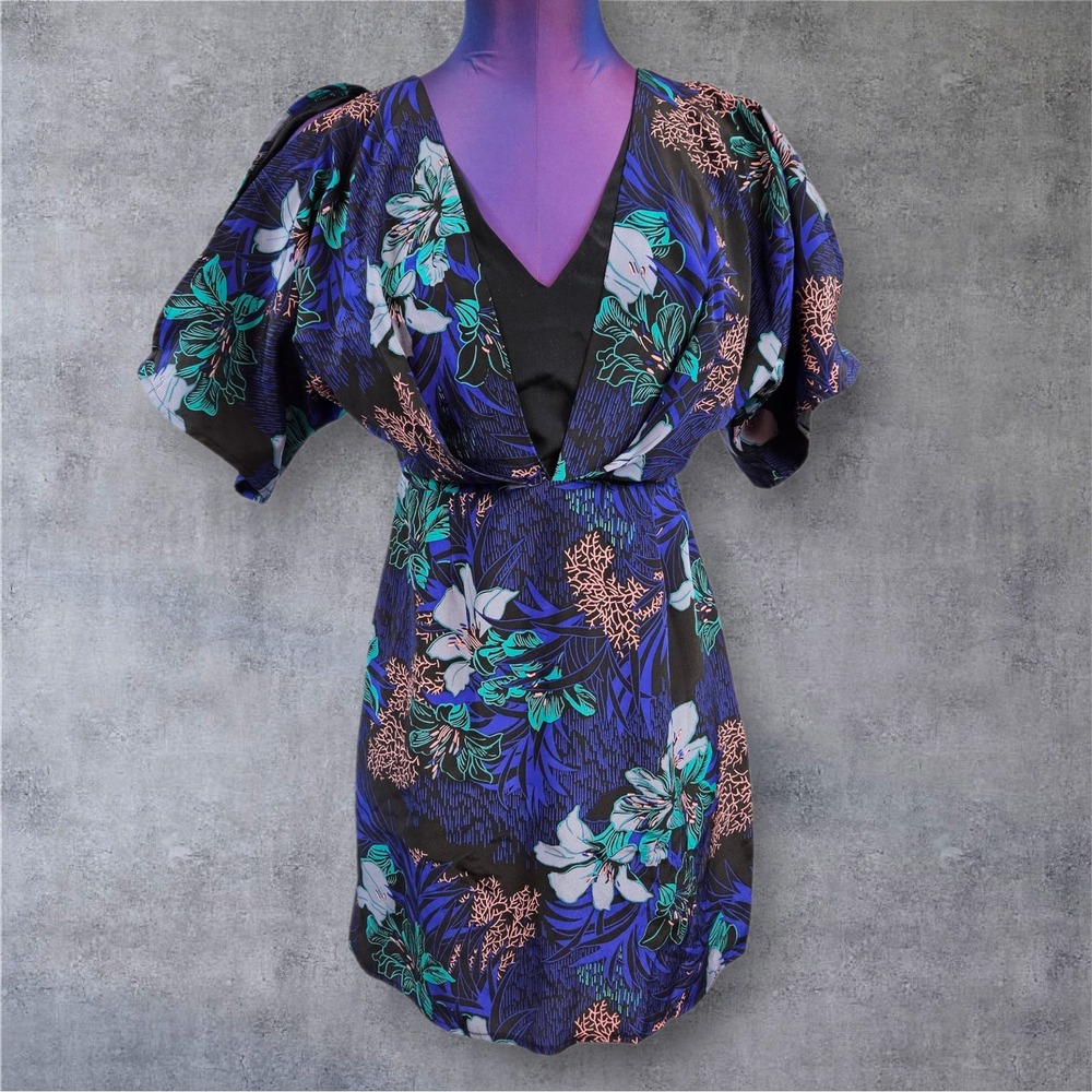Yumi Kim Gemma XS Silk Floral Mini Dress Cocktail Party V Neck Open Back F38